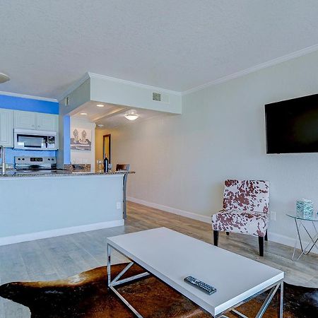 441-Waterfront, Amazing Views, Wifi, Pool And Close To Bucs Stadium 탬파 외부 사진