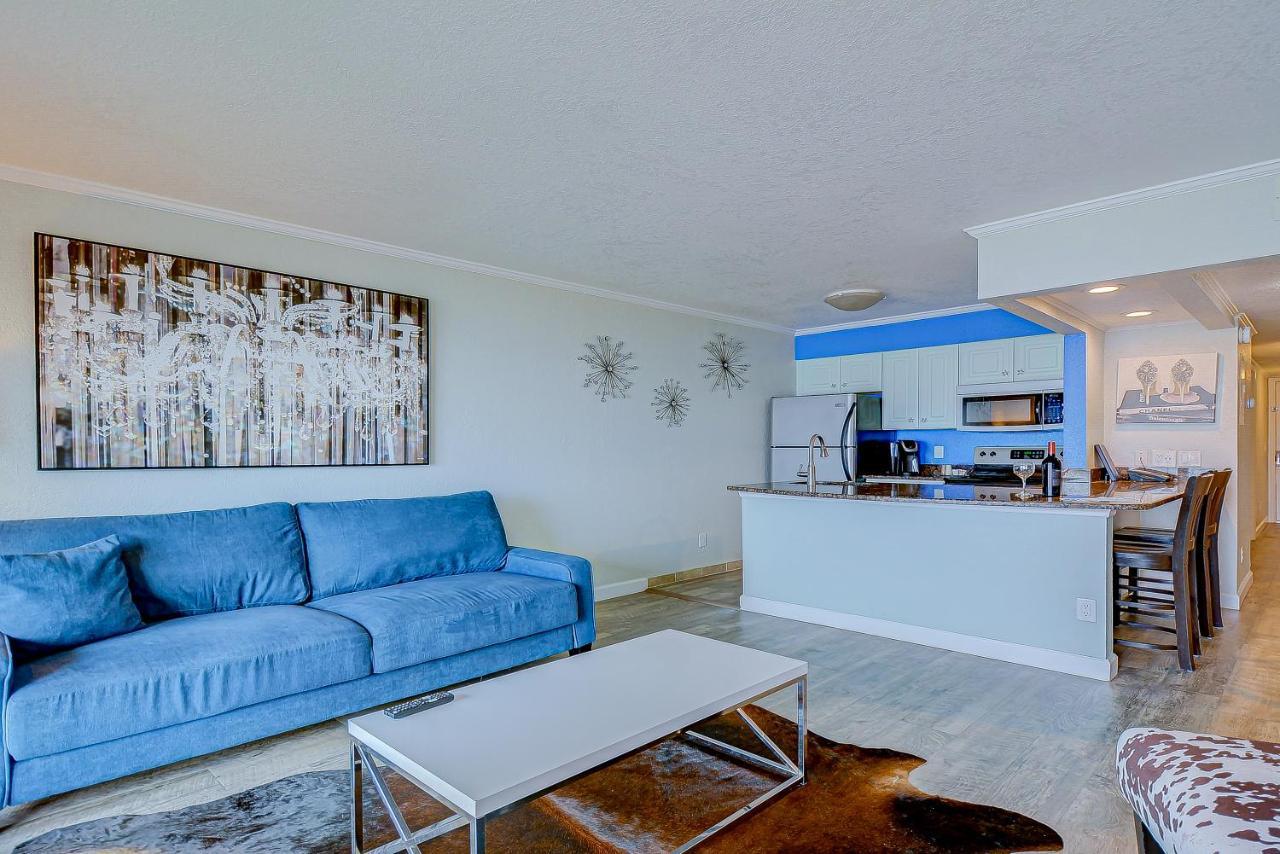 441-Waterfront, Amazing Views, Wifi, Pool And Close To Bucs Stadium 탬파 외부 사진