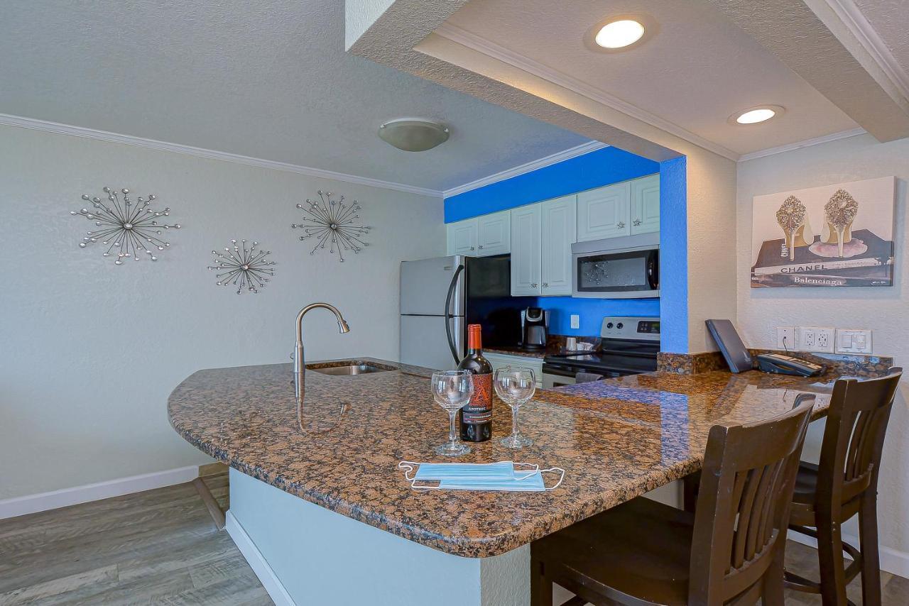 441-Waterfront, Amazing Views, Wifi, Pool And Close To Bucs Stadium 탬파 외부 사진
