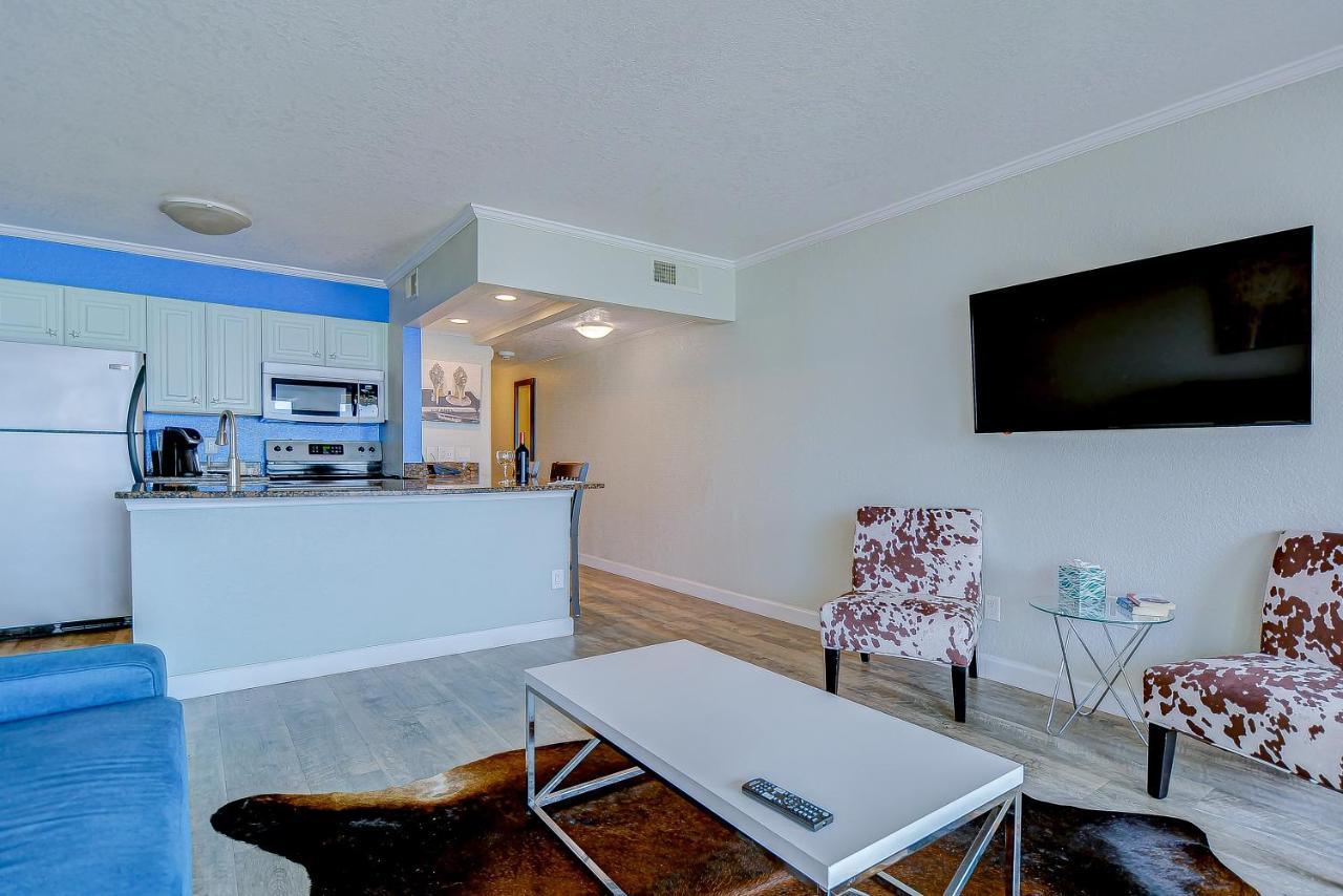 441-Waterfront, Amazing Views, Wifi, Pool And Close To Bucs Stadium 탬파 외부 사진